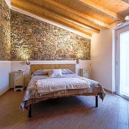 La corte dei tre-2